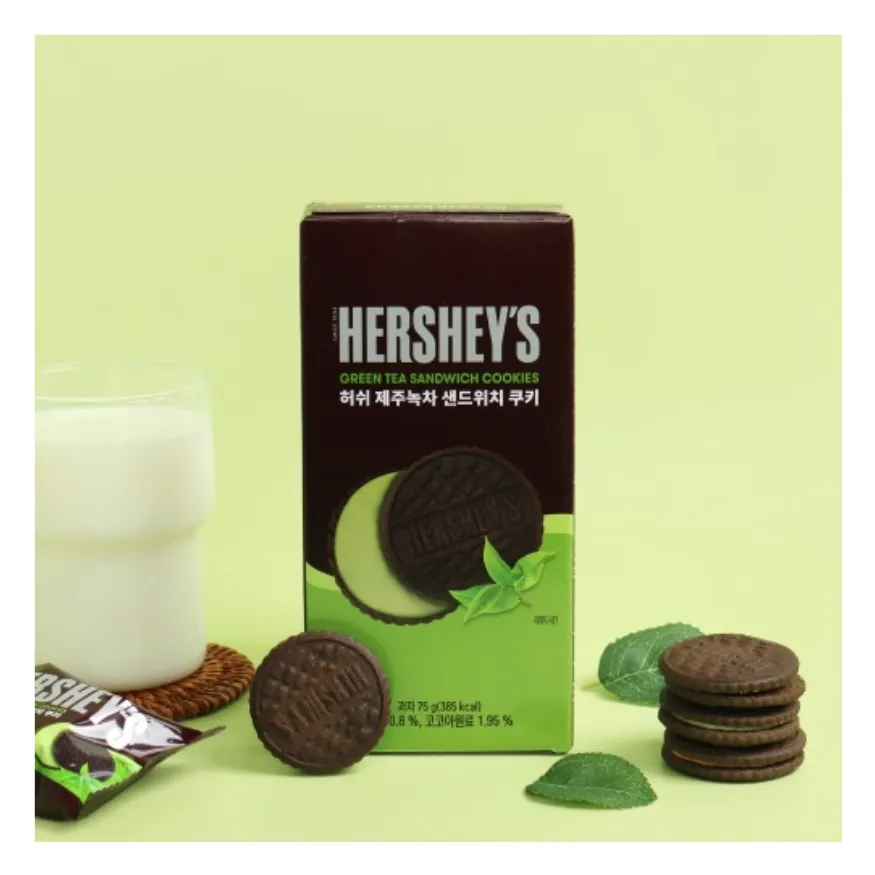 HERSHEY'S Green Tea Sandwich Cookies - 75g